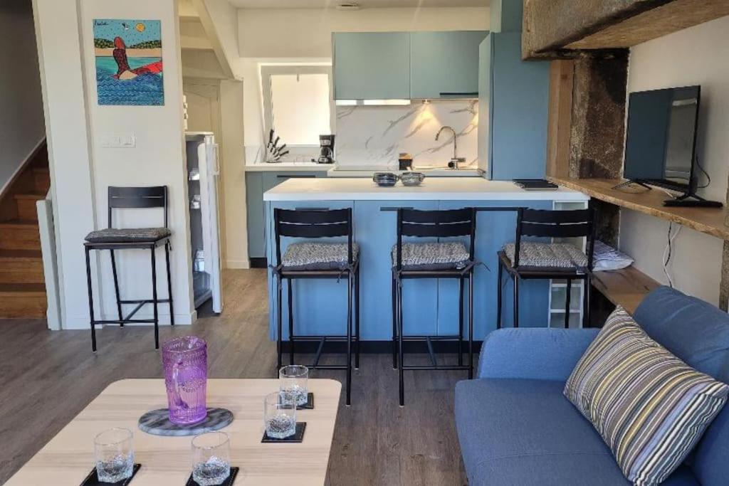 Villa Le Souper De Victor Hugo à Les Pieux Extérieur photo